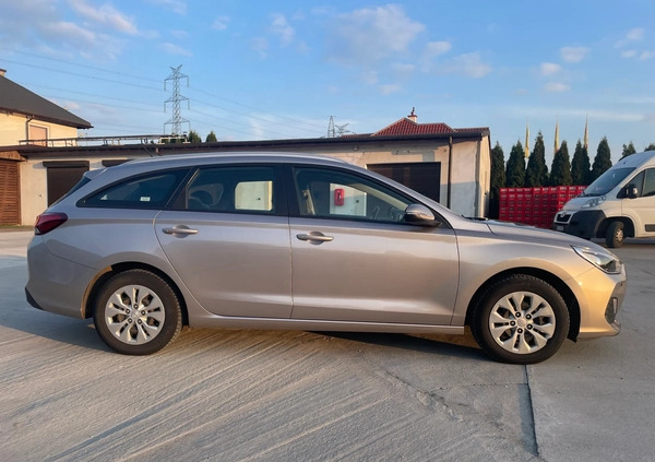 Hyundai I30 cena 45510 przebieg: 192000, rok produkcji 2019 z Otwock małe 46